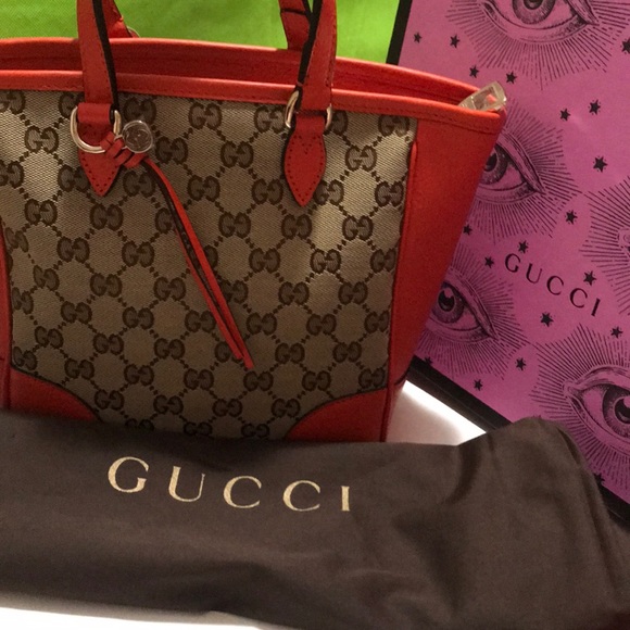 💜Sold💜 Gucci Mini Tote - Picture 9 of 10
